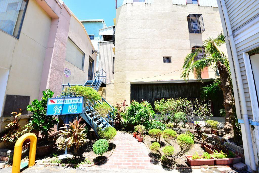 Paiwei Motel Tainan Extérieur photo
